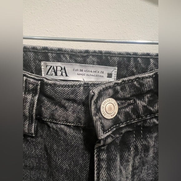 ZARA Women's Black Washed High Rise Denim Jeans - Picture 4 of 8